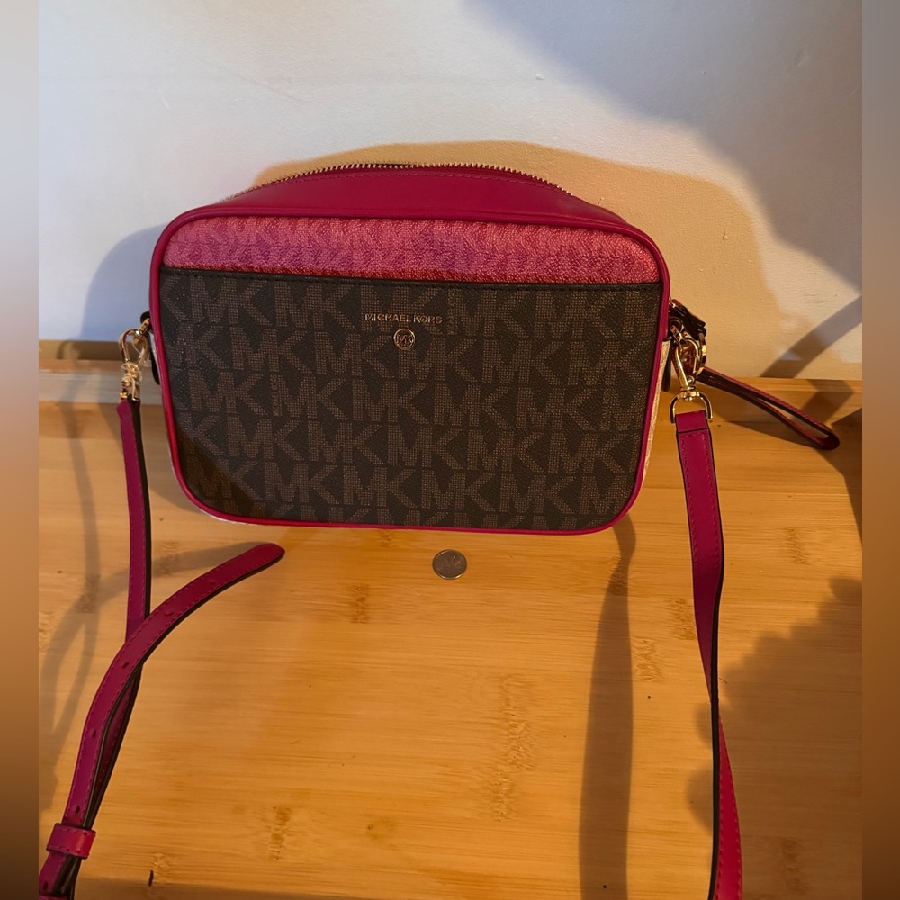 Michael kors purse